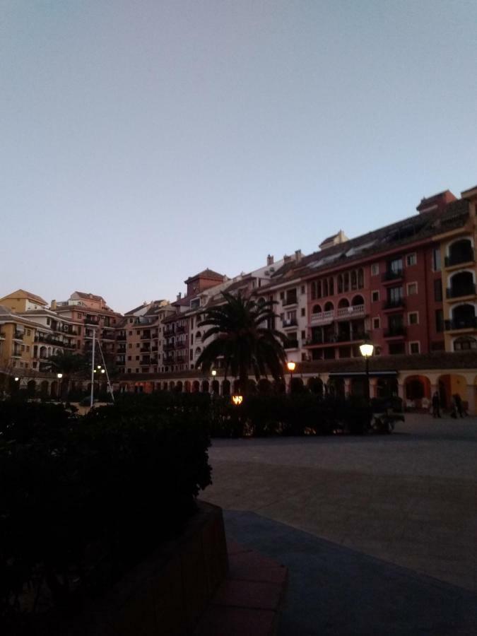Apartamento En Port Saplaya Exterior photo